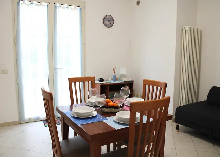 Sea Sweet Apartment *